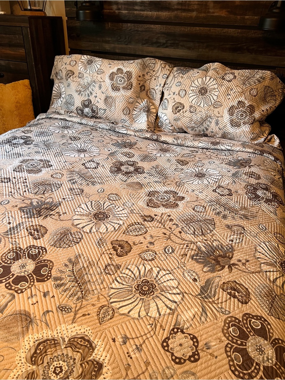 Floral Quilted Bedspread Set in Cream and Brown - Brand: